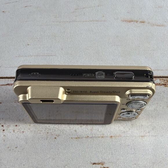 Sony Cyber-shot DSC-W150 Digital Camera Parts Only Not Working No Battery - Picture 4 of 5